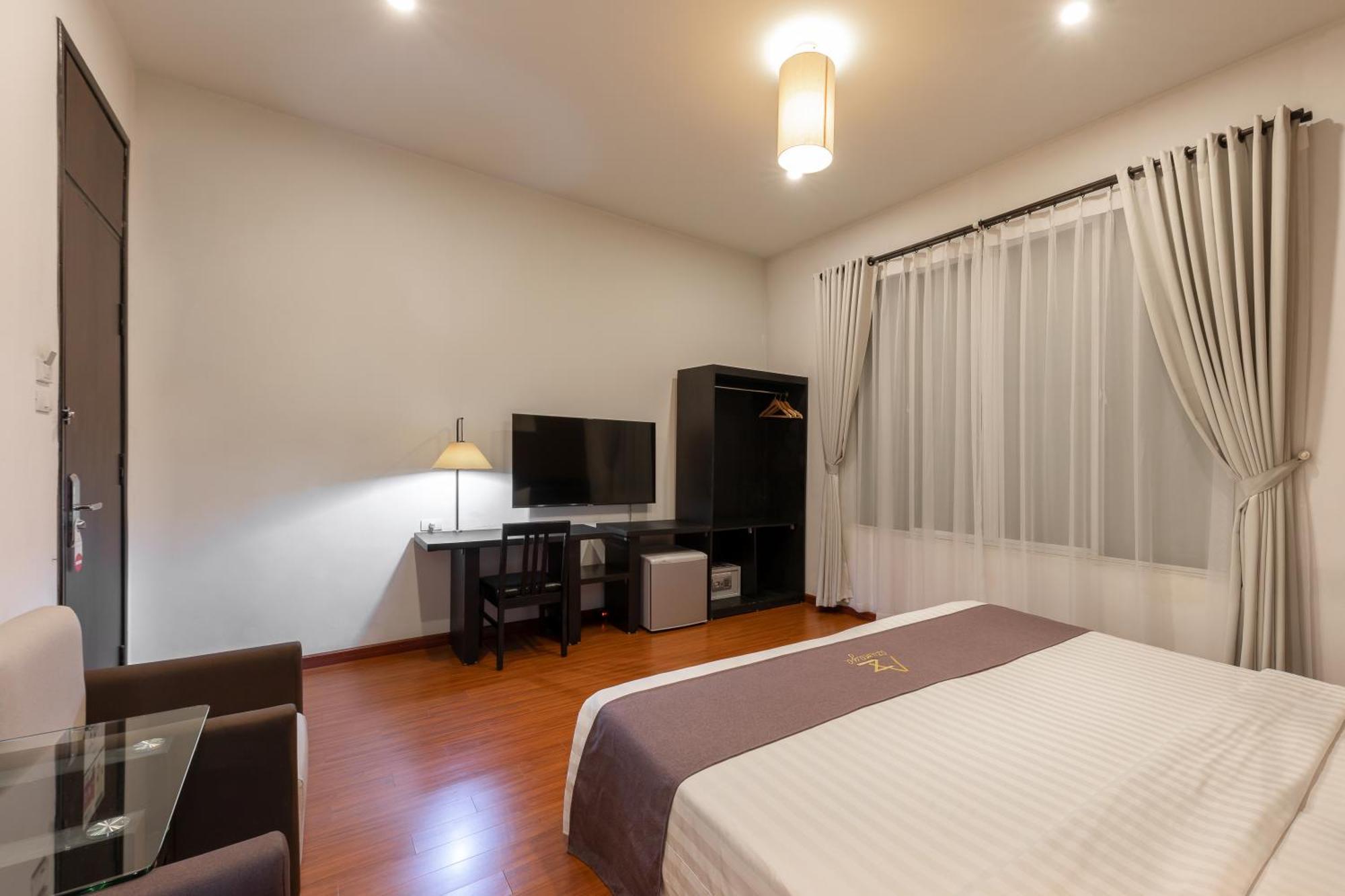 Azumaya Hotel Hai Ba Trung 1 Ханой Екстер'єр фото